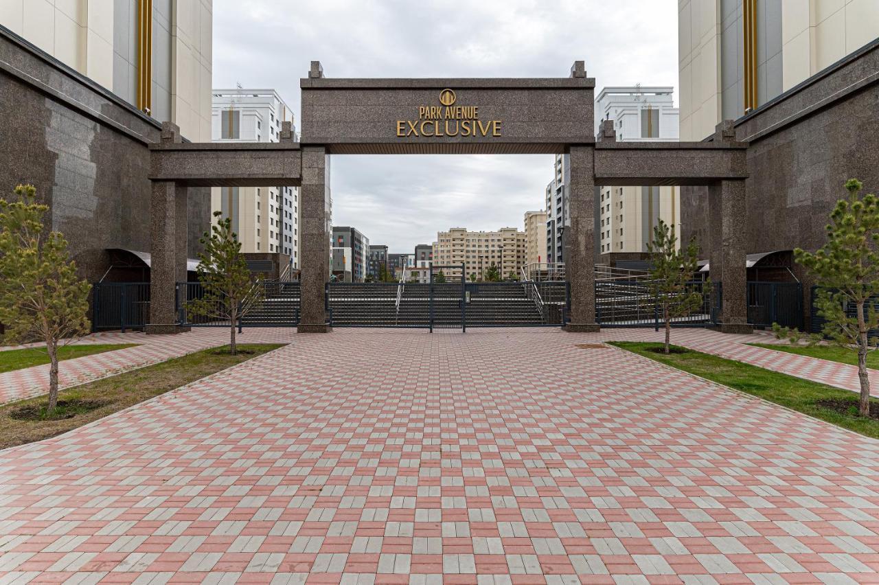 Шикарная Квартира На Против Сада Astana Exterior photo